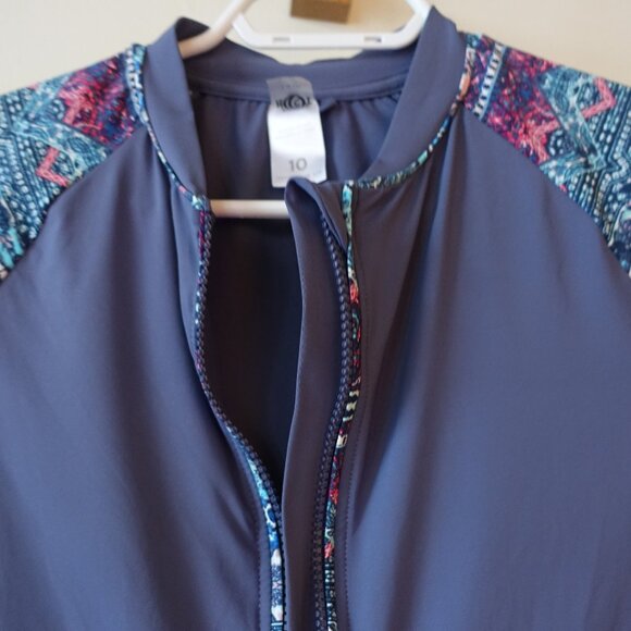 Piping Hot full-zip rash guard rashguard short-sleeve swim 6 SM S Small - Picture 7 of 14